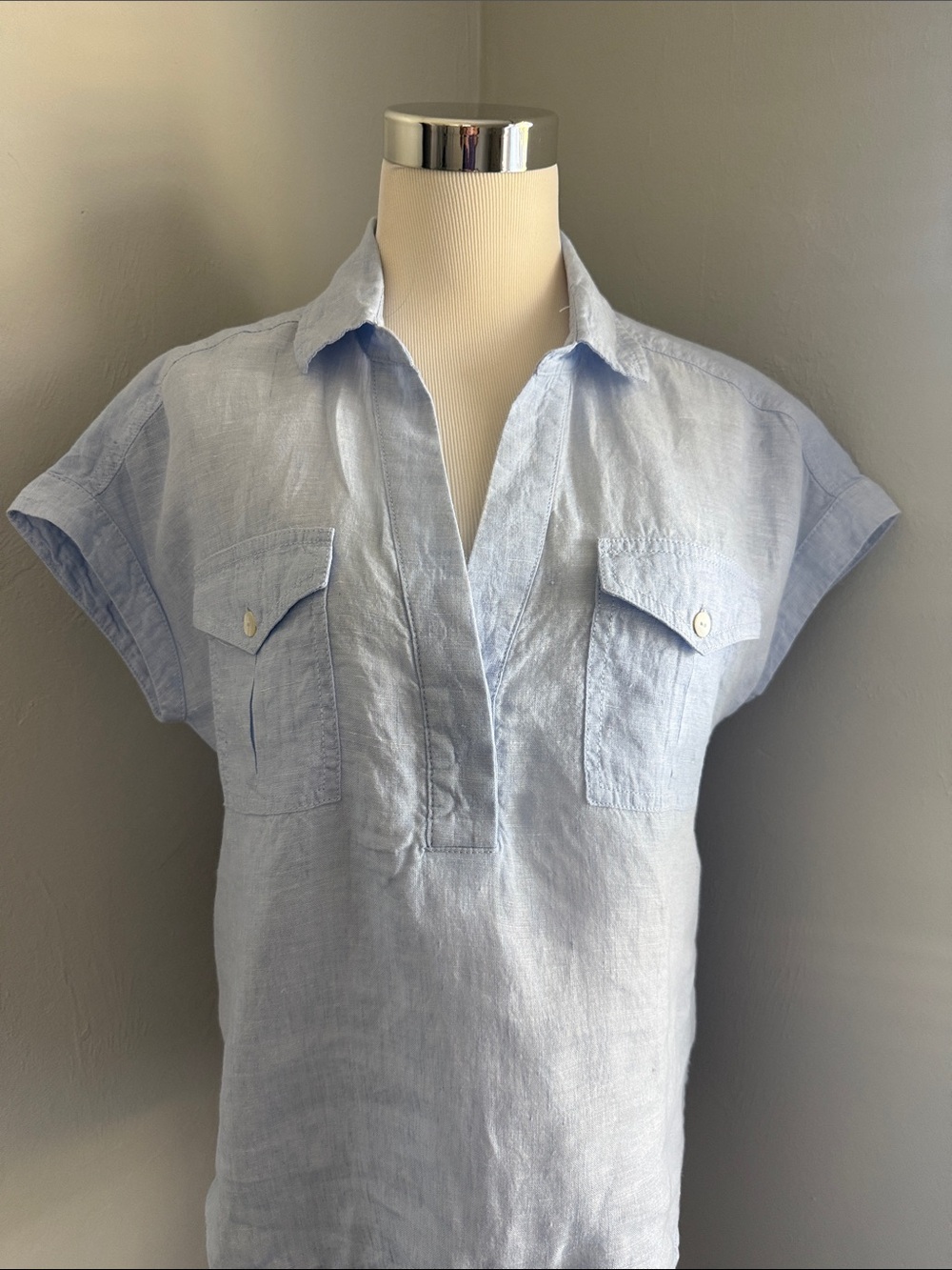 Nicole Miller New York Blue 100% Linen Short Sleeve Utility Top Size S